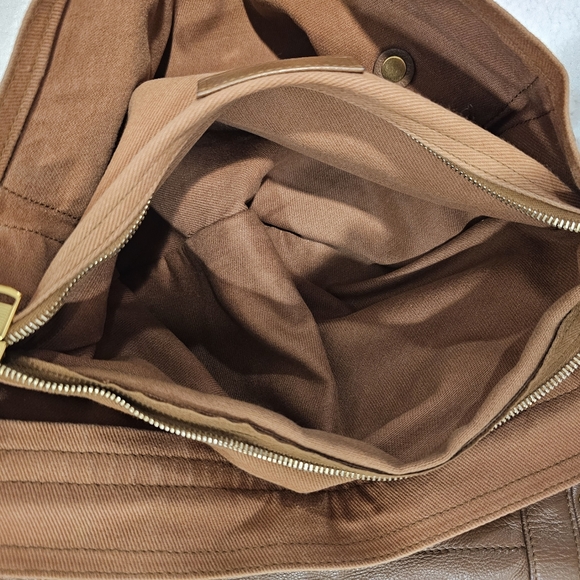 YSL 🔥🔥HOST PICK🔥🔥Vintage Muse Leather Handbag - Picture 13 of 16